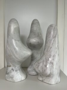 Drei Frauen (1) von Bernd Warkentin
