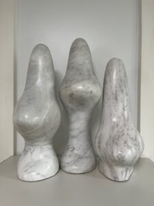 Drei Frauen (2) von Bernd Warkentin